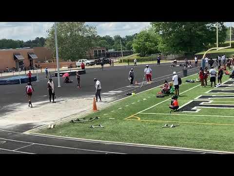 Video of 39ft-1.5in Triple Jump