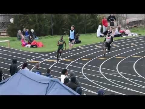 Video of Jeffrey in the 200m at the Don Boyer Invitational 