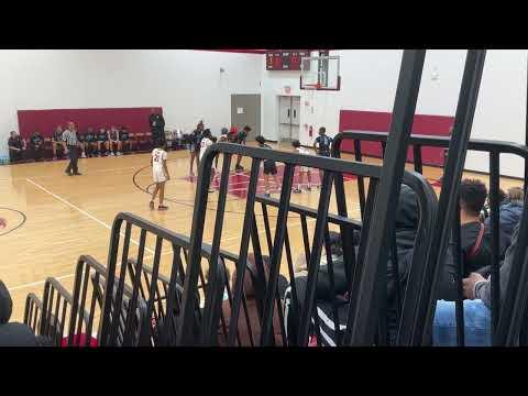 Video of     0:49 / 1:40:18   #11 Black Bryson Goldsmith 6-2 Combo El Paso Chapin HS 2023 scores 29pts vs Houston Yates