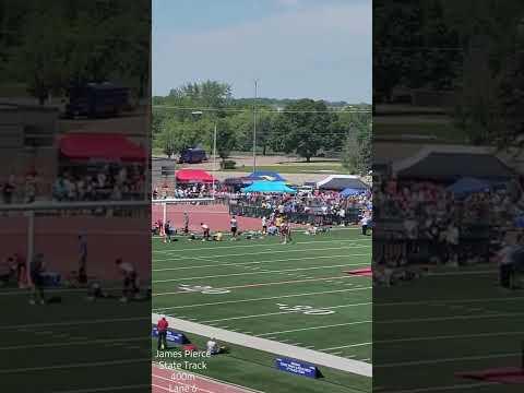 Video of 400m Qualifying race. South Dakota State Track 2022