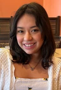 Ruth Perez Women's Swimming recruiting profile image